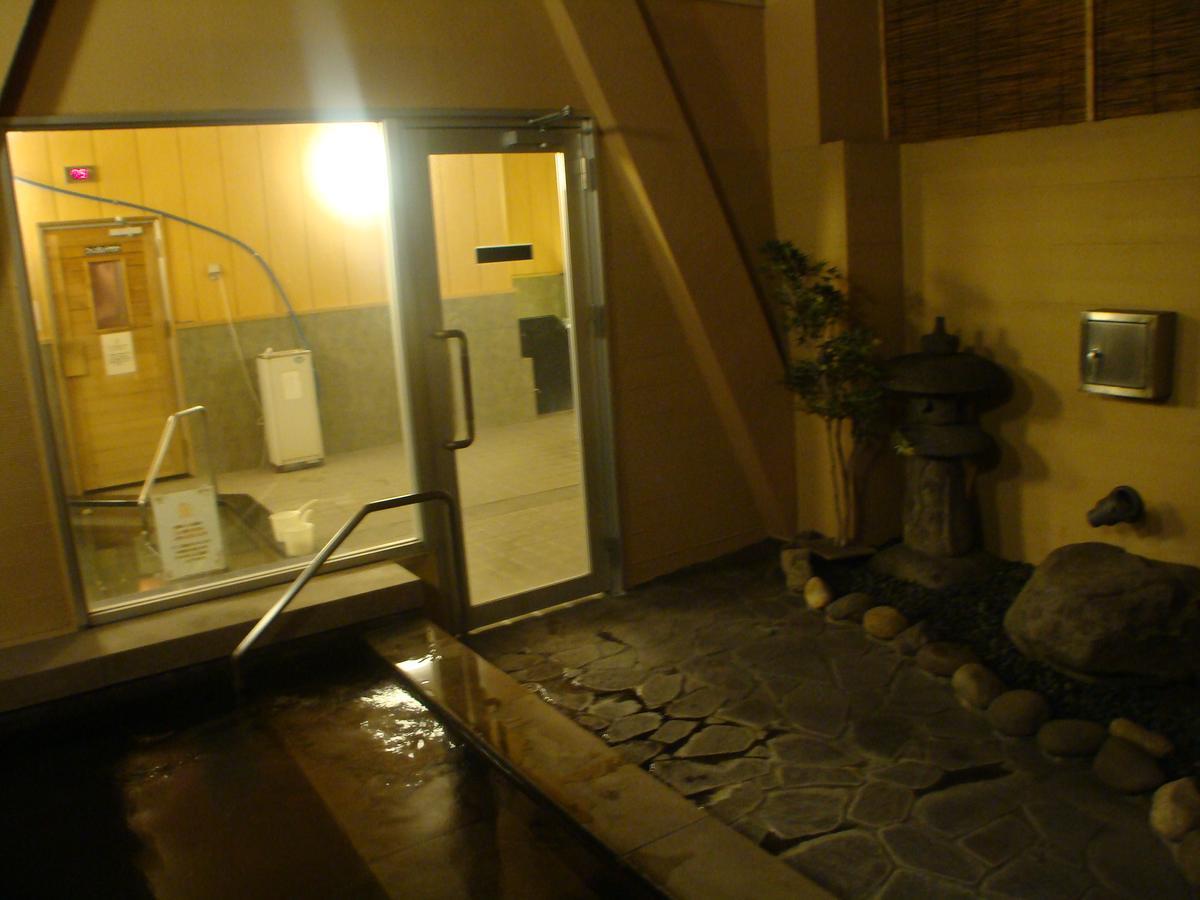 Kumamoto Capsule Hotel מראה חיצוני תמונה